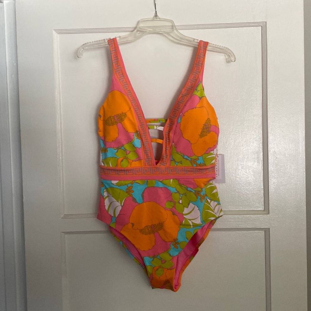Trina Turk NWT Playa de Flor Plunge Maillot Size 10